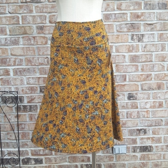 NWT Lularoe Azure printed skirts sz XS - Picture 2 of 6